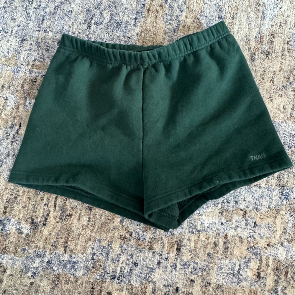 Aritzia Green Sweat-Shorts